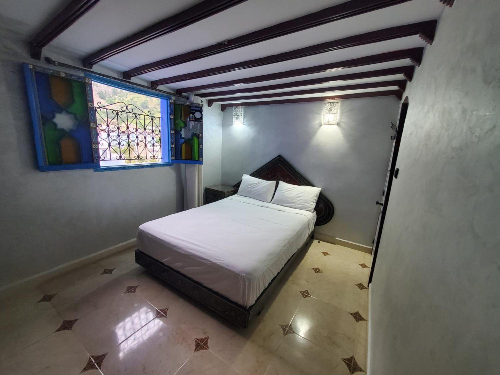 Blue City Hotel Чефчауен Екстериор снимка