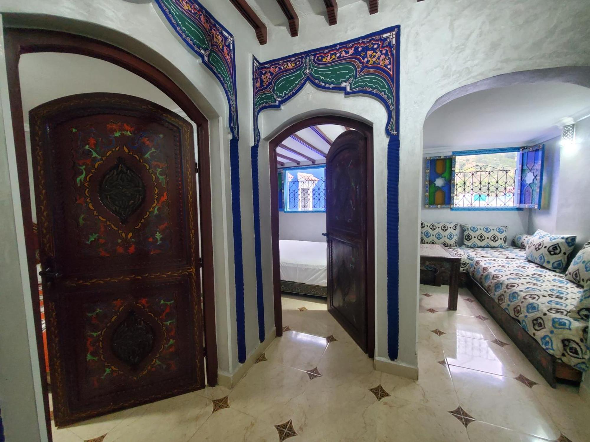 Blue City Hotel Чефчауен Екстериор снимка