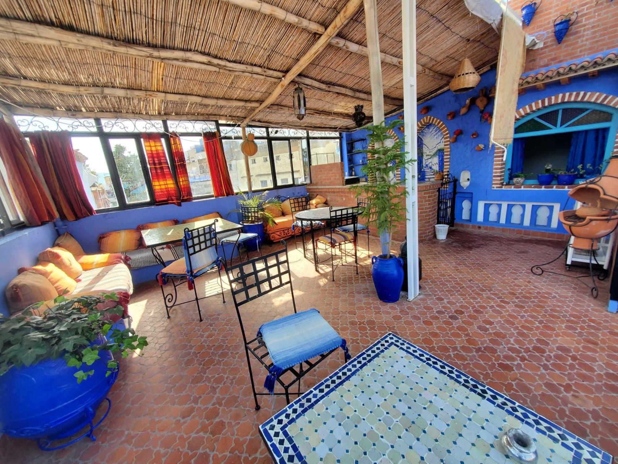 Blue City Hotel Чефчауен Екстериор снимка