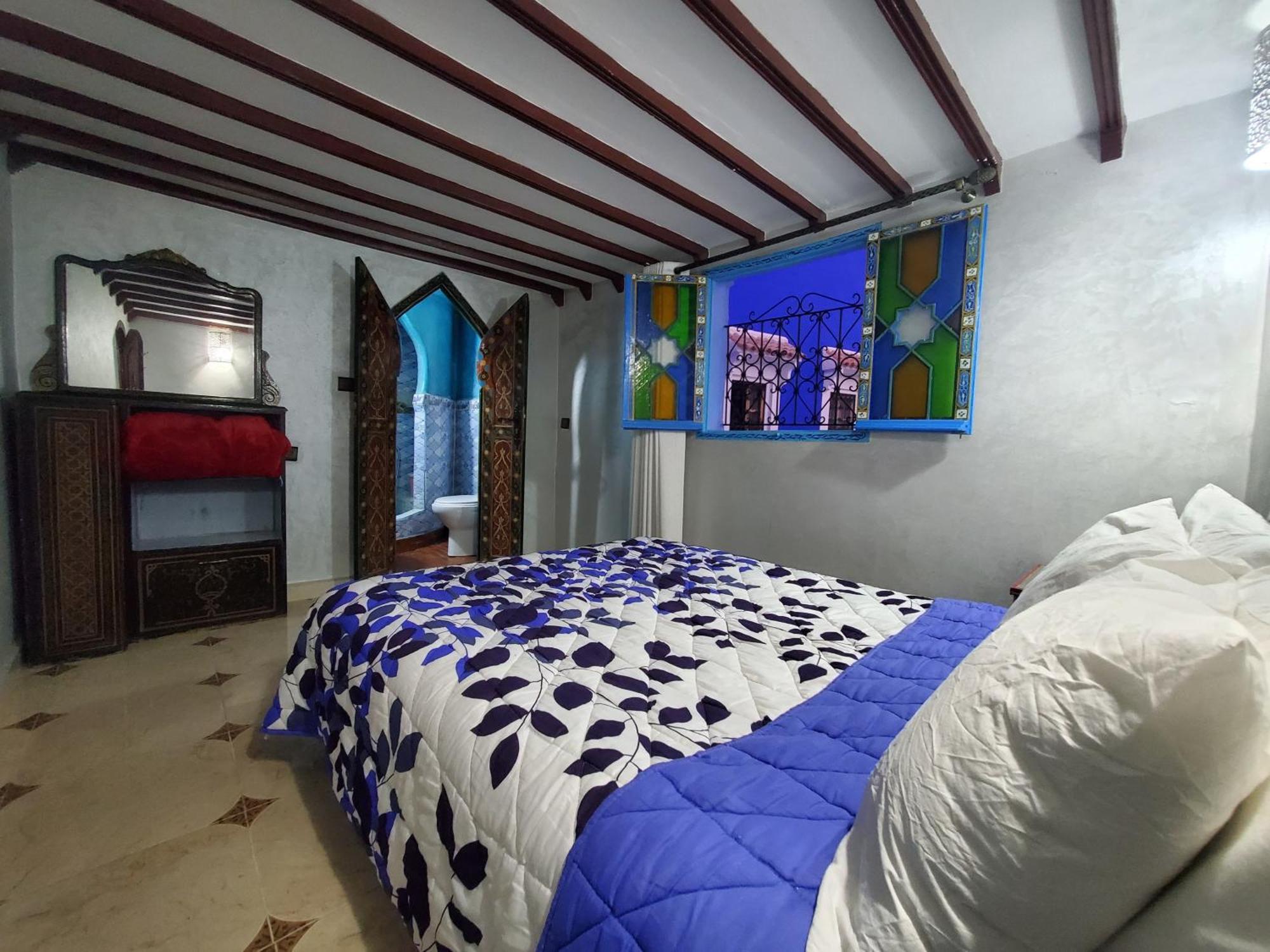 Blue City Hotel Чефчауен Екстериор снимка