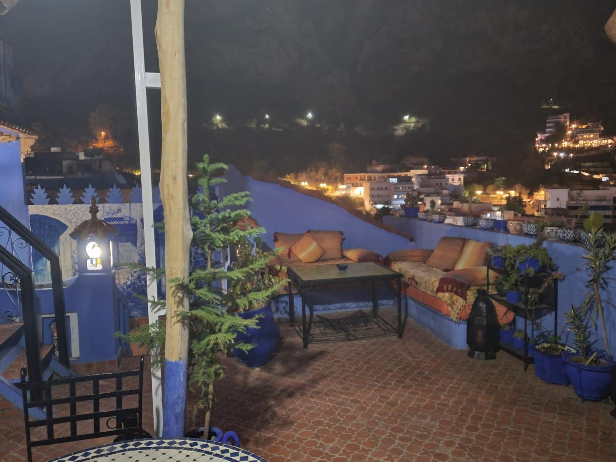 Blue City Hotel Чефчауен Екстериор снимка